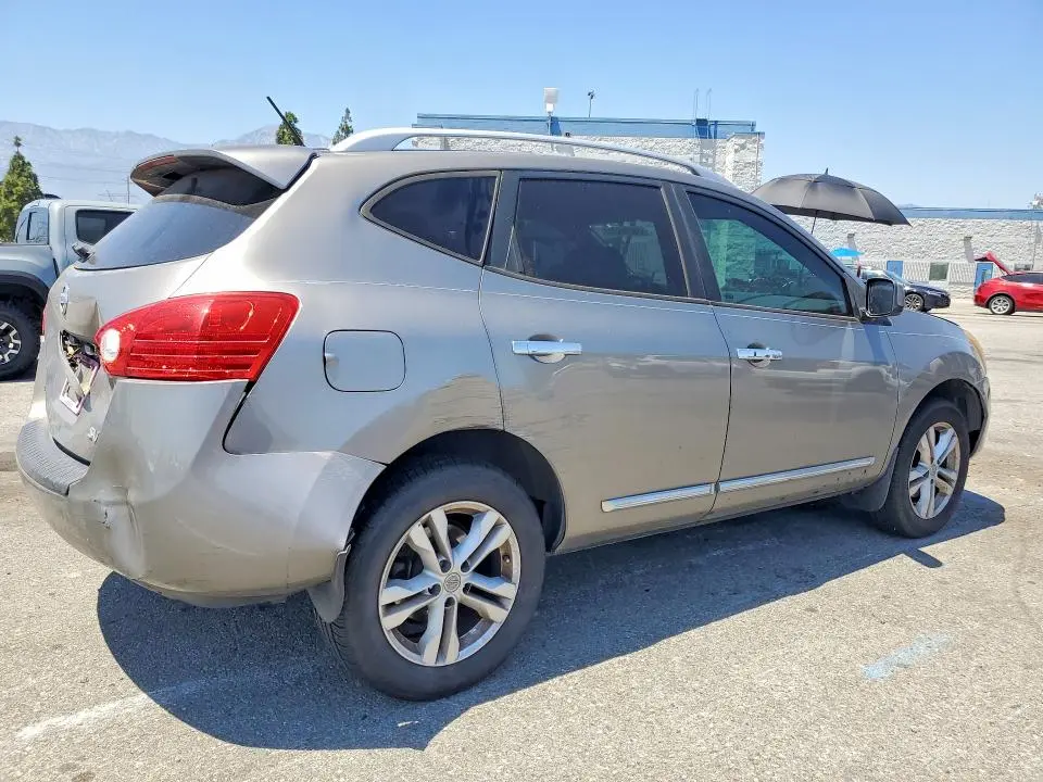 2012 NISSAN ROGUE S  