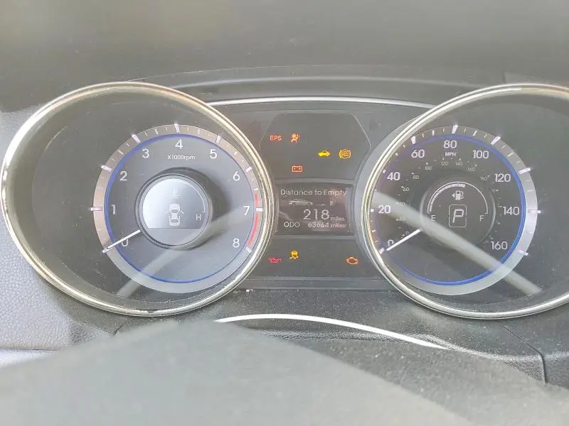 2013 HYUNDAI SONATA GLS  