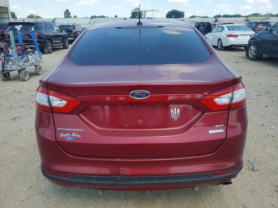 2016 FORD FUSION SE  