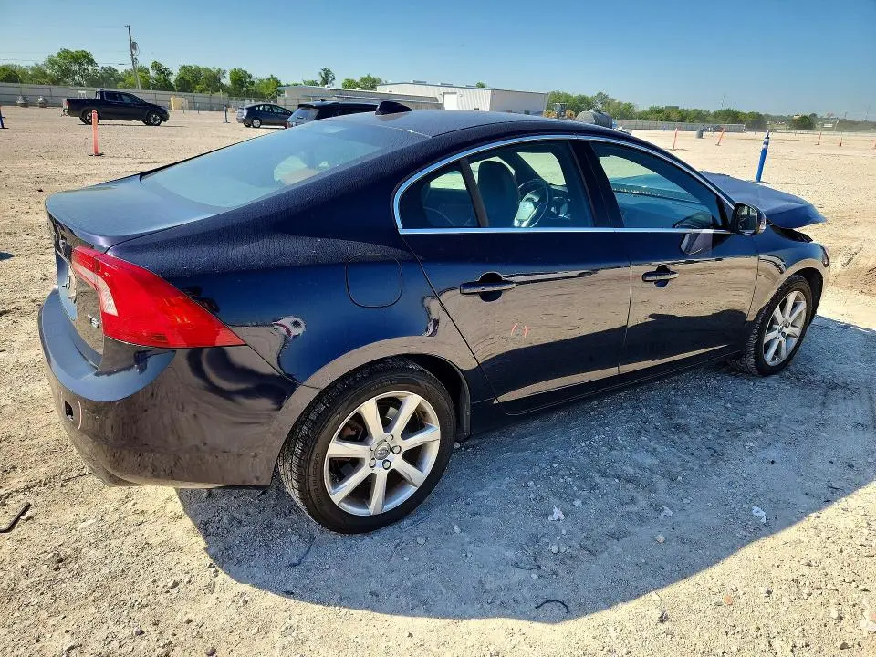 2016 VOLVO S60 PREMIER  