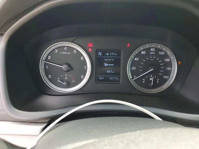 2018 HYUNDAI SONATA SE  