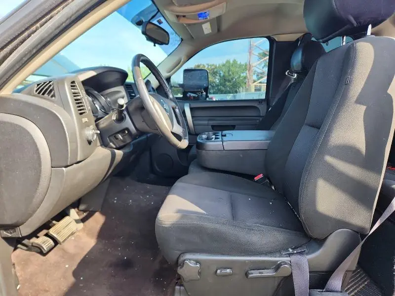 2011 CHEVROLET SILVERADO K1500 LT  