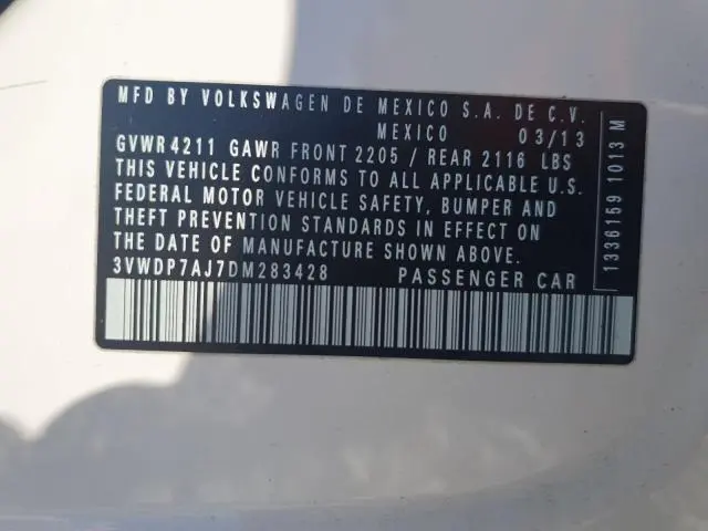 2013 VOLKSWAGEN JETTA SE  