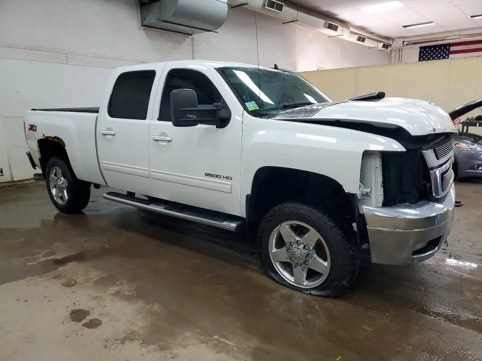 2012 CHEVROLET SILVERADO K2500 HEAVY DUTY LTZ  