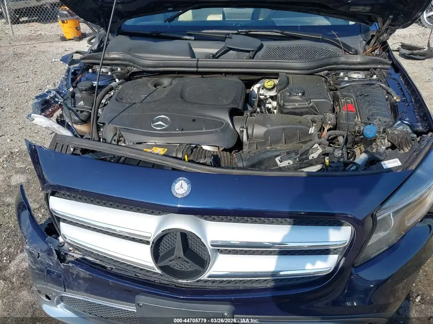 2017 MERCEDES-BENZ GLA 250 4MATIC