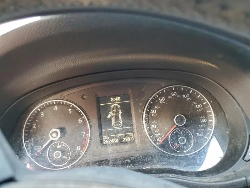 2012 VOLKSWAGEN PASSAT SE  