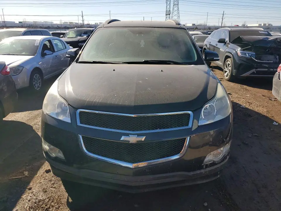 2010 CHEVROLET TRAVERSE LT  