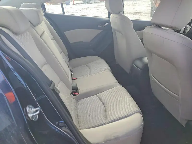 2015 MAZDA 3 TOURING  