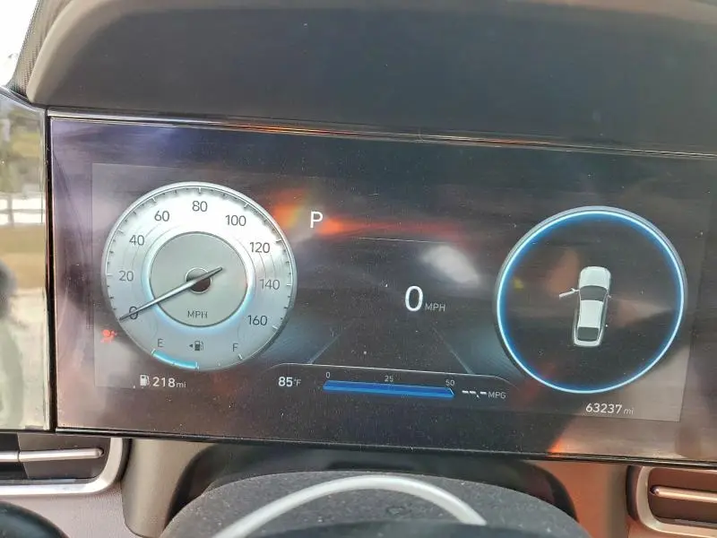 2022 HYUNDAI ELANTRA LIMITED  