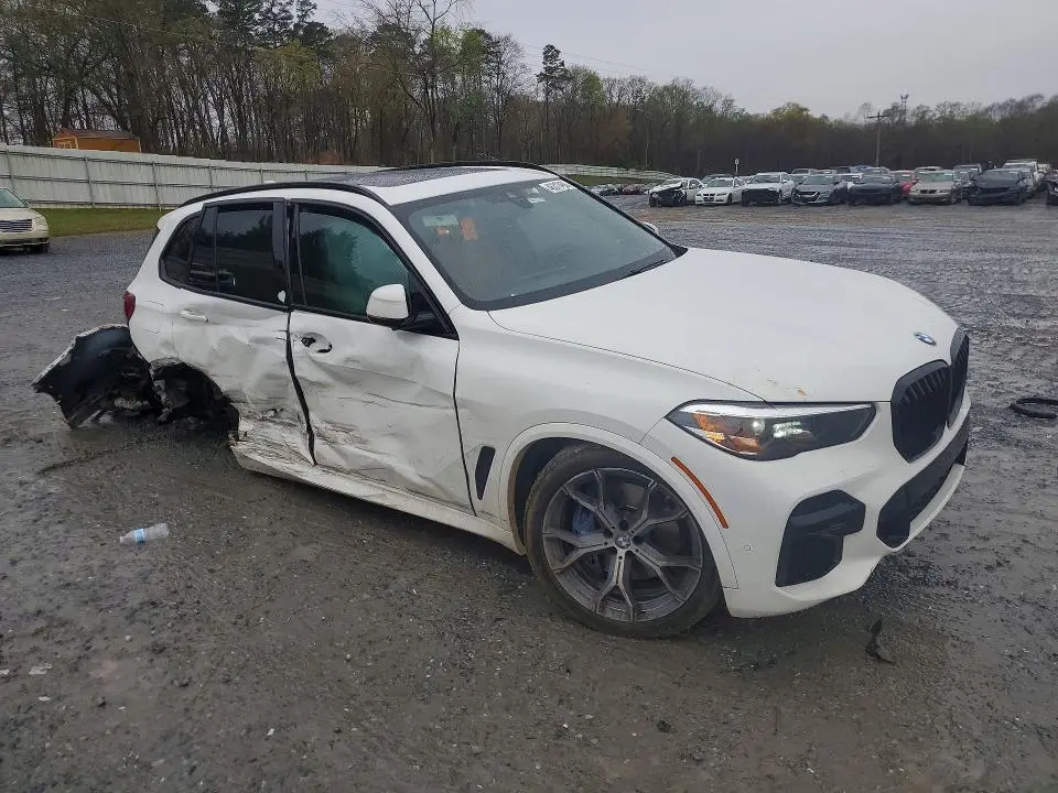 2023 BMW X5   