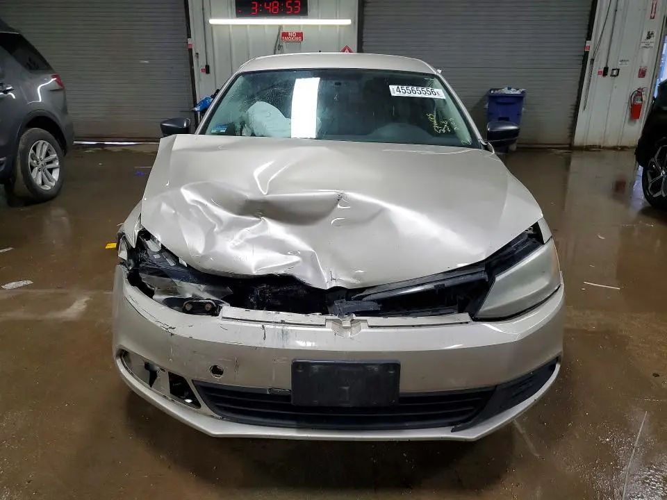 2014 VOLKSWAGEN JETTA BASE  