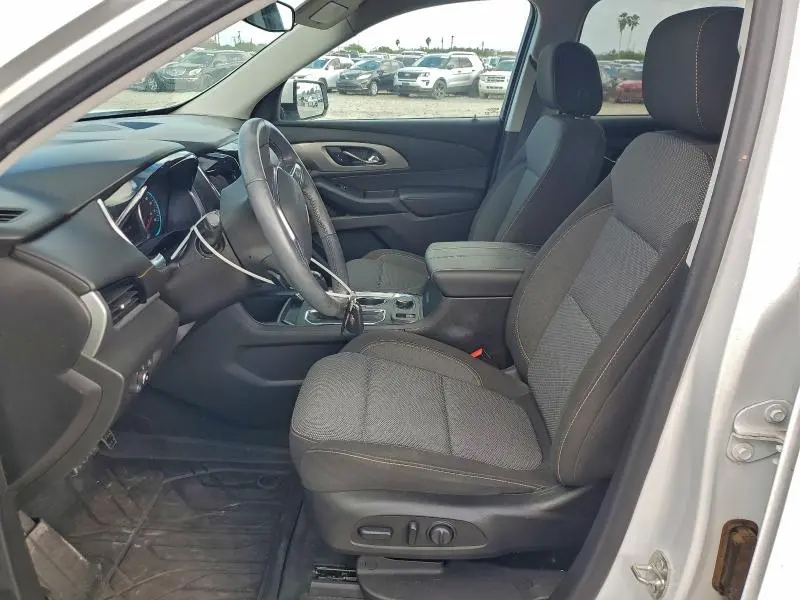 2020 CHEVROLET TRAVERSE LT  