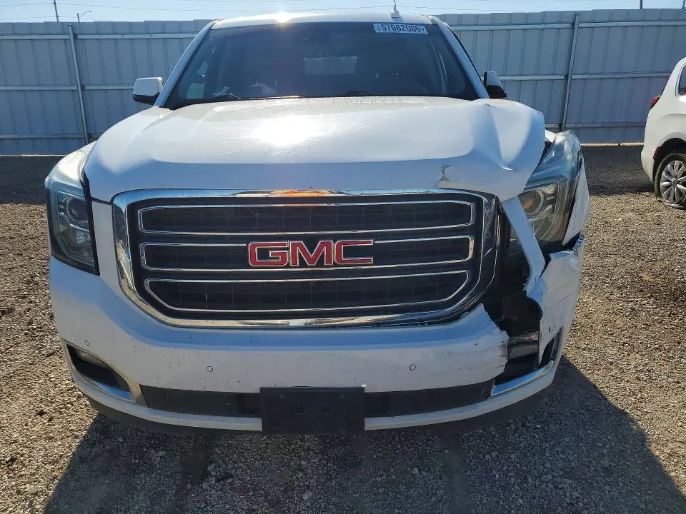 2017 GMC YUKON XL K1500 SLT  
