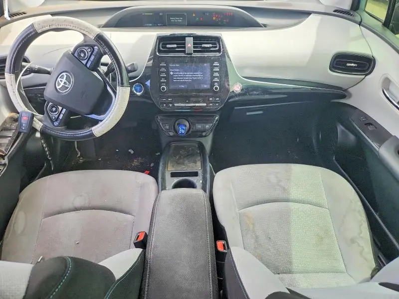 2020 TOYOTA PRIUS LE AWD-E  