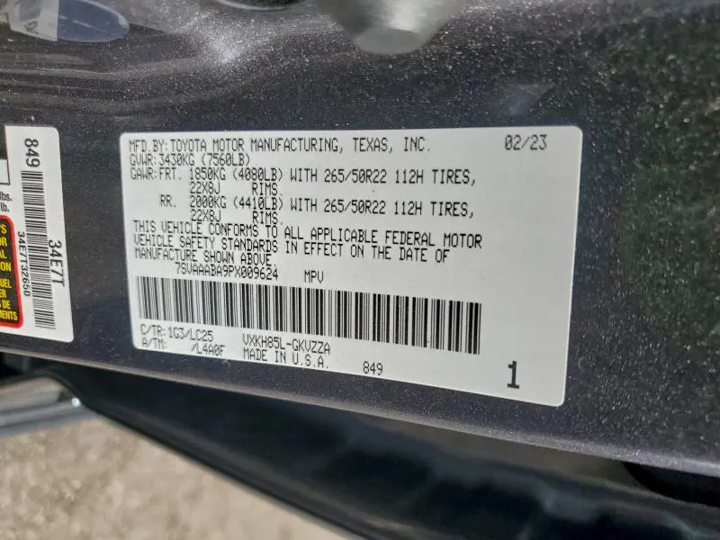 2023 TOYOTA SEQUOIA SR5  