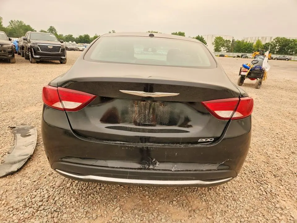 2015 CHRYSLER 200 LIMITED  