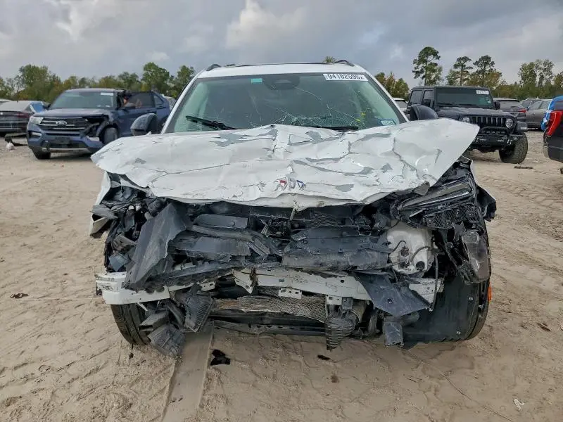 2024 BUICK ENVISION ESSENCE  