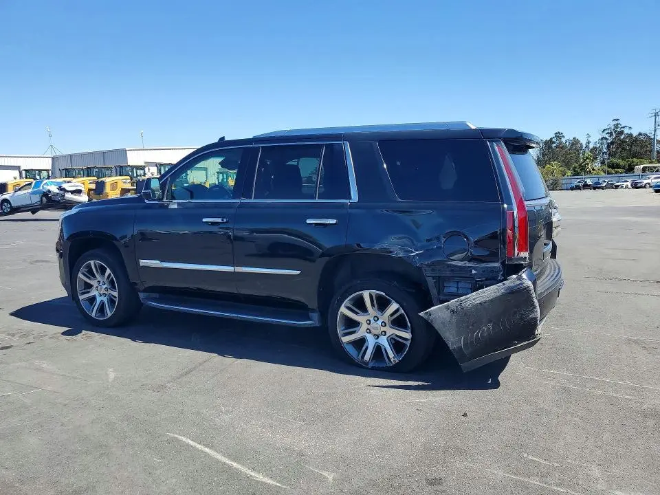 2016 CADILLAC ESCALADE LUXURY  