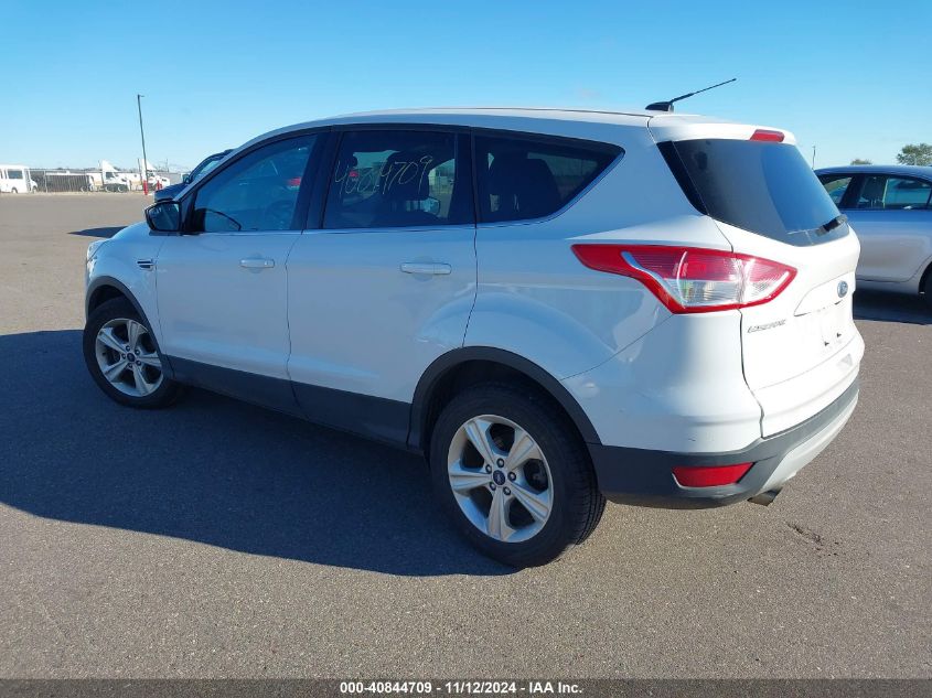 2015 FORD ESCAPE SE