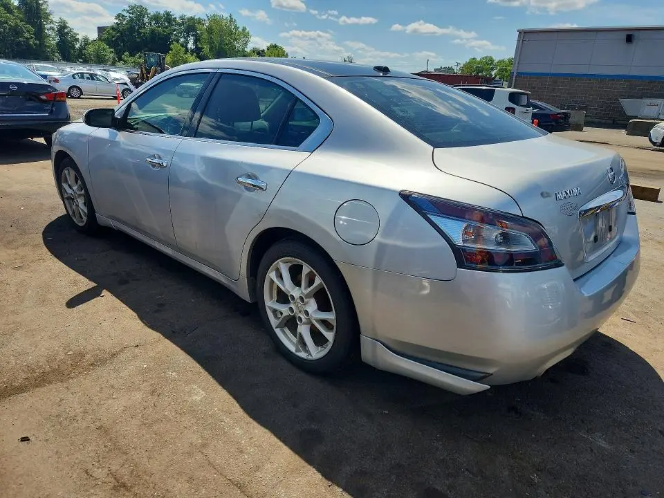 2013 NISSAN MAXIMA 3.5 SV  