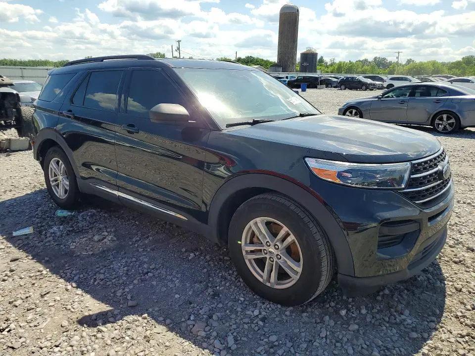 2021 FORD EXPLORER XLT  