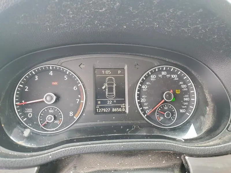 2014 VOLKSWAGEN PASSAT SE  