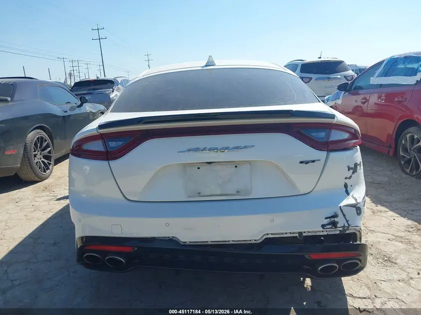 2020 KIA STINGER GT2