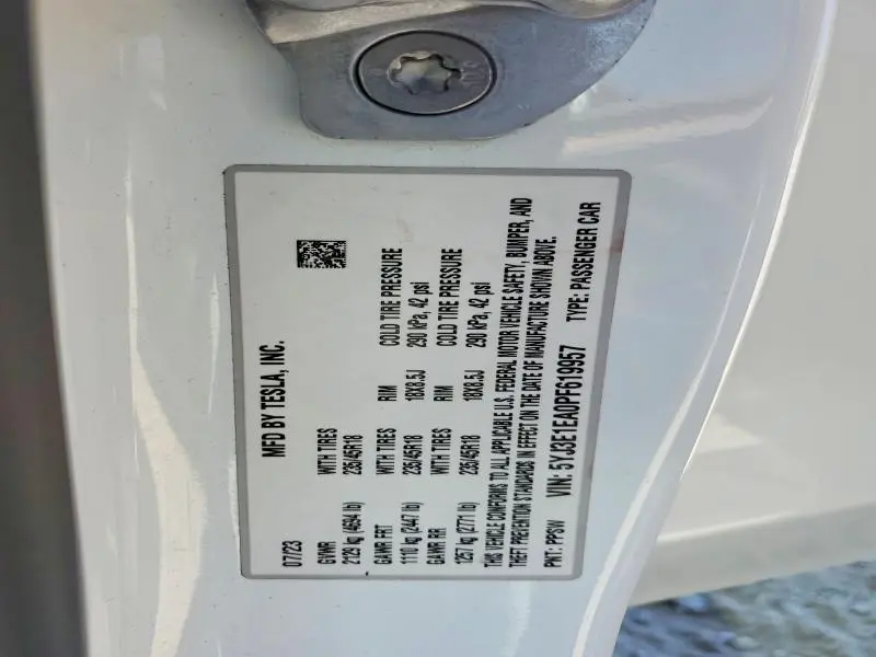 2023 TESLA MODEL 3   