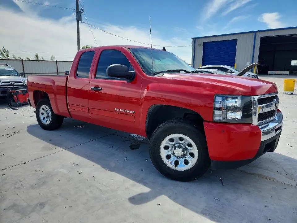 2010 CHEVROLET SILVERADO C1500 LS  