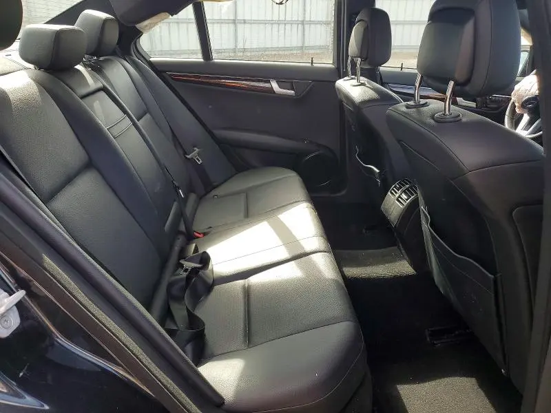 2013 MERCEDES-BENZ C 300 4MATIC  