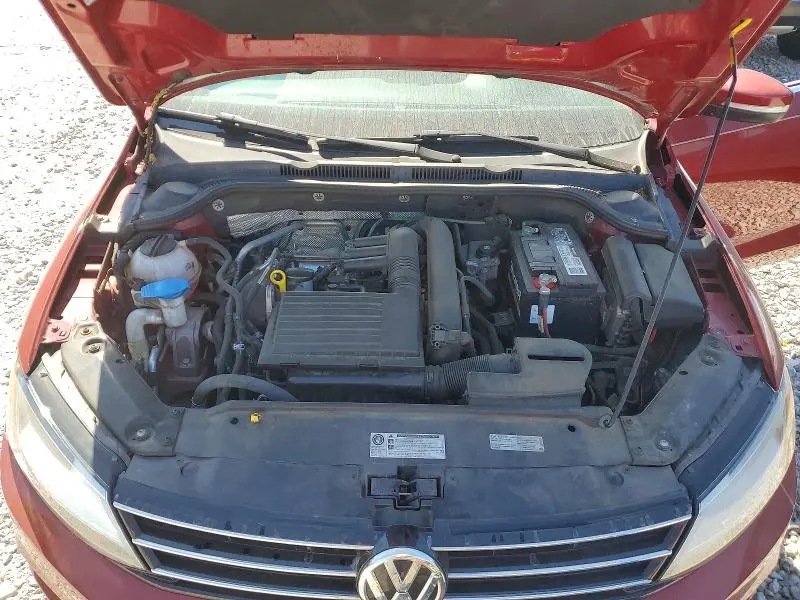 2017 VOLKSWAGEN JETTA SE  