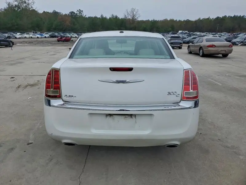 2014 CHRYSLER 300C   
