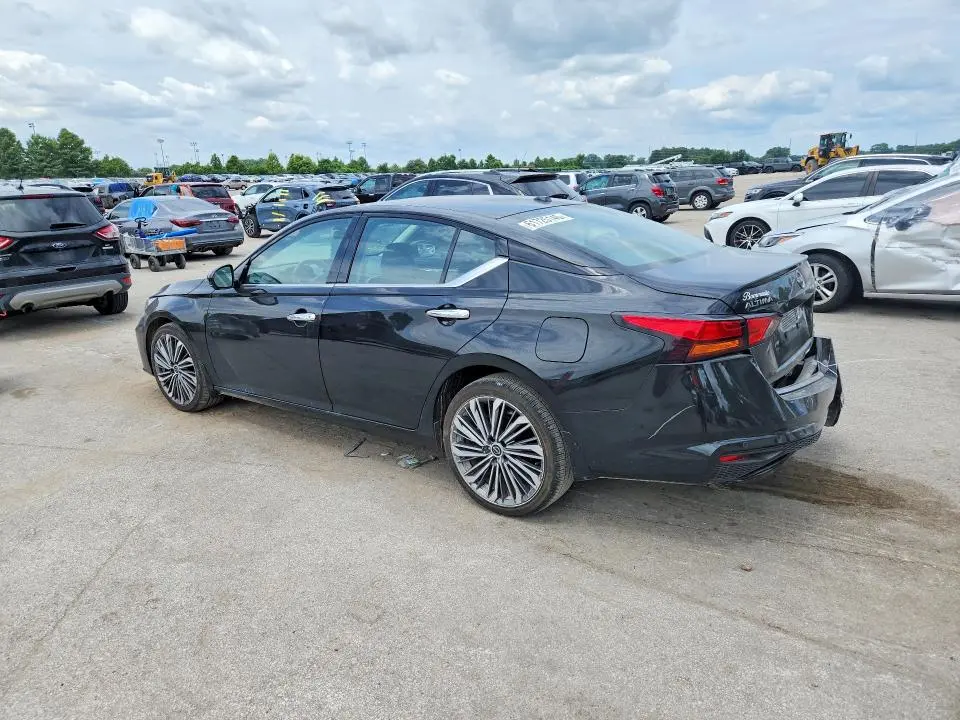 2025 NISSAN ALTIMA SL  