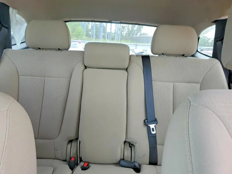 2011 HYUNDAI SANTA FE   