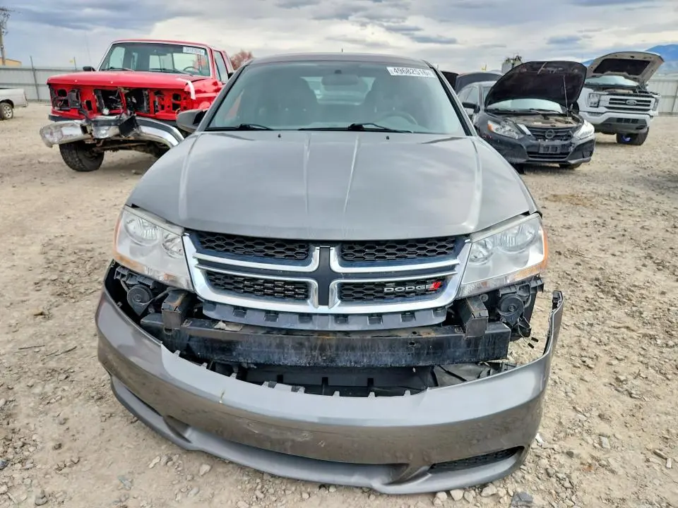 2013 DODGE AVENGER SE  