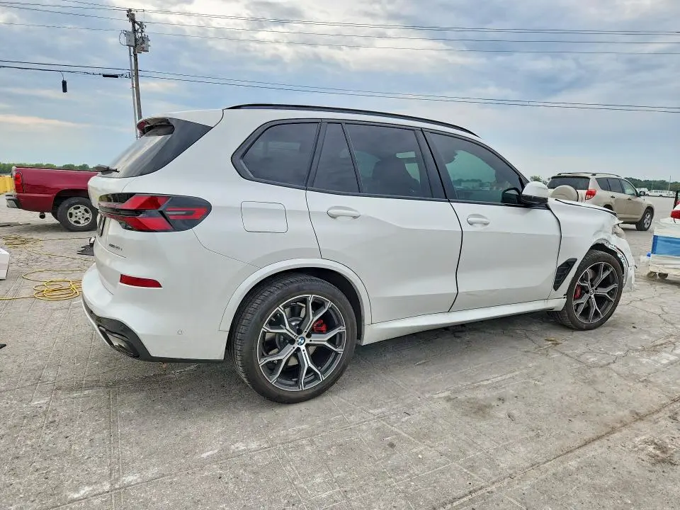 2026 BMW X5 XDRIVE50E  
