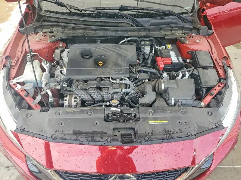 2019 NISSAN ALTIMA SR  
