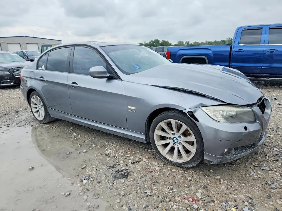 2011 BMW 328 XI  