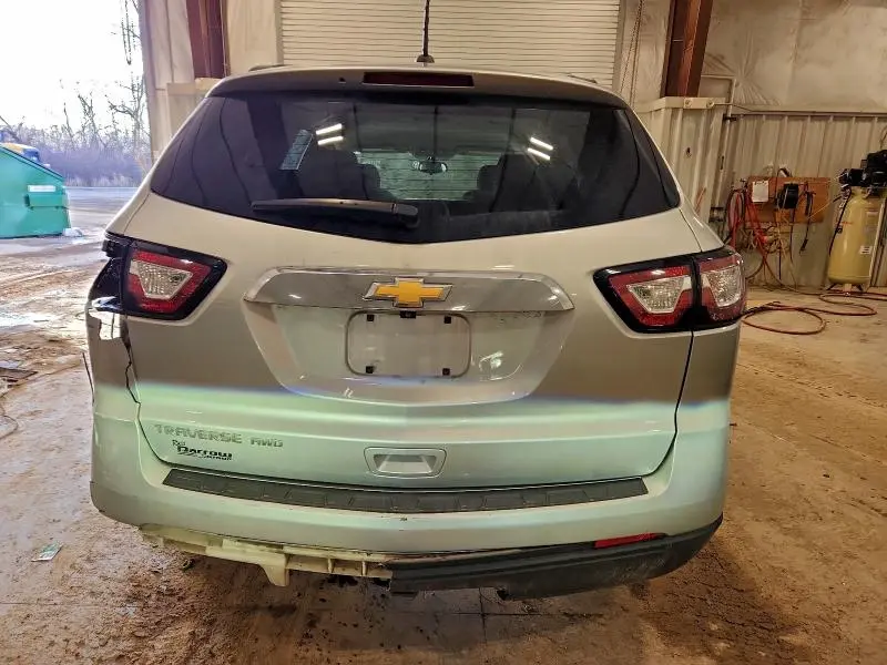2017 CHEVROLET TRAVERSE LS  