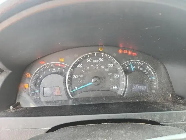2014 TOYOTA CAMRY LE  
