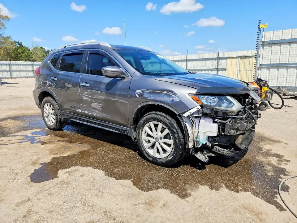 2019 NISSAN ROGUE S  