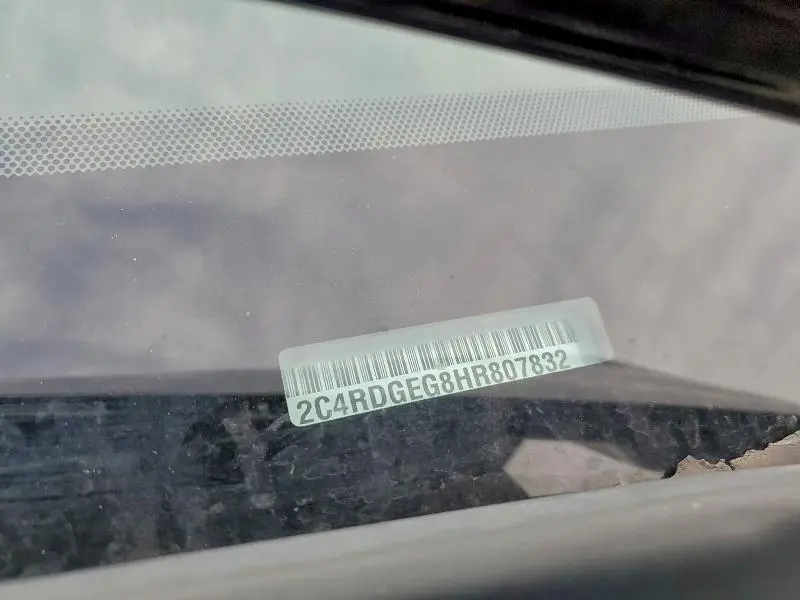 2017 DODGE GRAND CARAVAN GT  