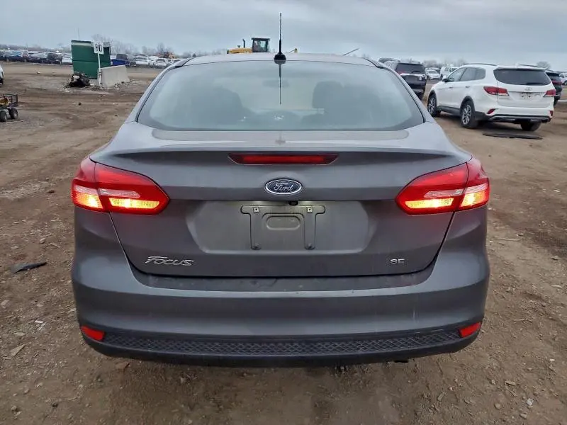 2018 FORD FOCUS SE  