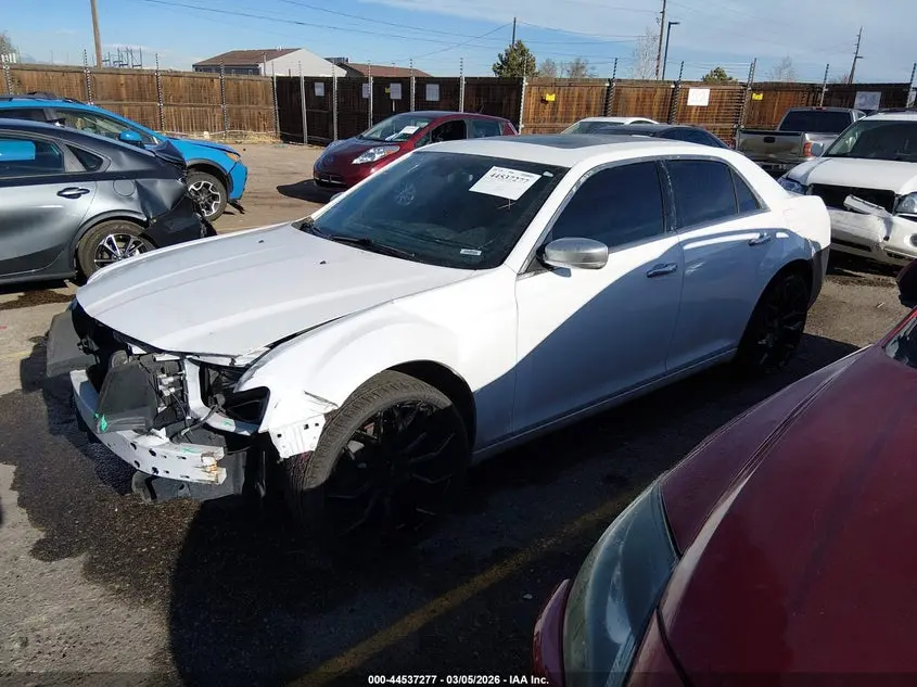 2013 CHRYSLER 300C LUXURY SERIES AWD