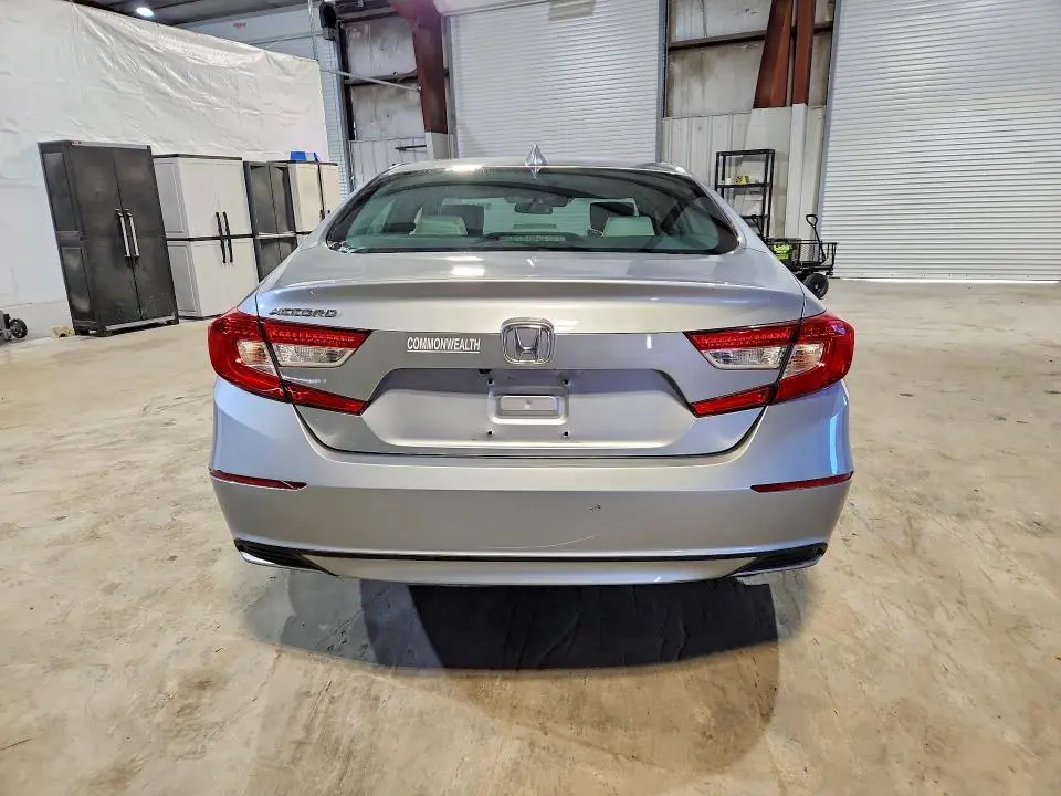 2020 HONDA ACCORD LX  