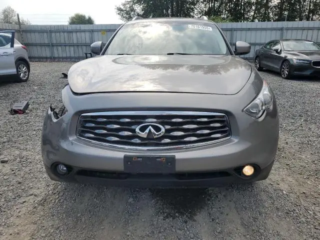 2011 INFINITI FX35