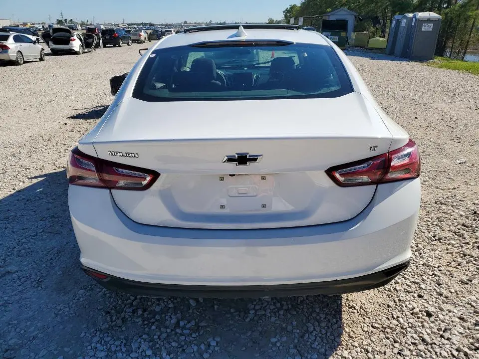2021 CHEVROLET MALIBU LT  