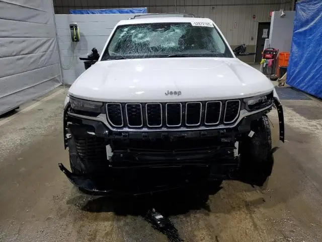 2023 JEEP GRAND CHEROKEE LAREDO  