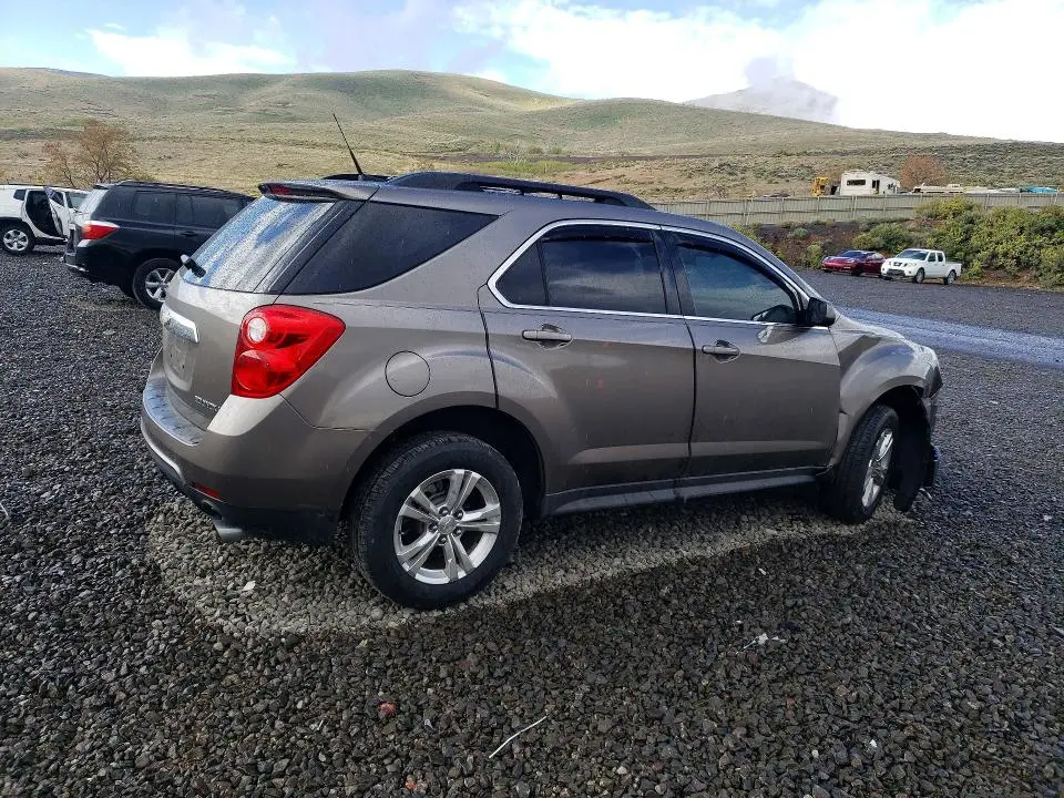2012 CHEVROLET EQUINOX LT  
