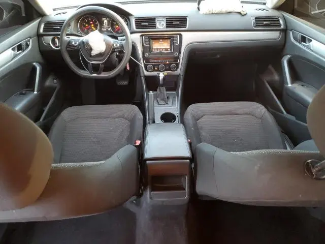2016 VOLKSWAGEN PASSAT S  